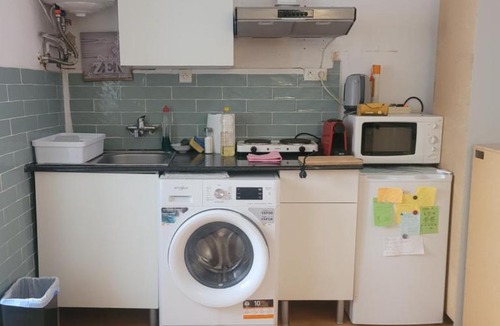 Collblanc y La Torrassa Apartment | Karam