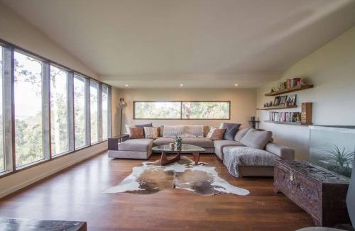 Healesville House | Killawarra House, Bush Luxury!