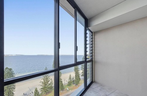 Brighton-le-Sands Apartment | KozyGuru | Brighton-Le-Sands | Luxury Bay View Apt