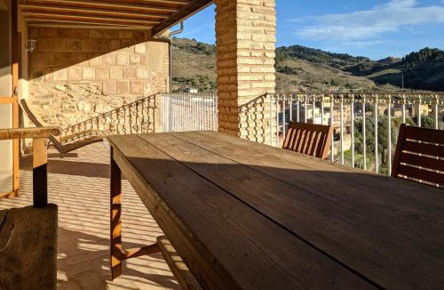 La Vilella Baixa Apartment | L'Acadèmia de La Vilella Baixa 1