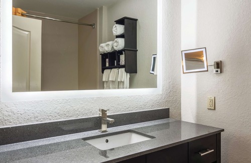 Prattville Hotel | La Quinta Inn & Suites by Wyndham Prattville