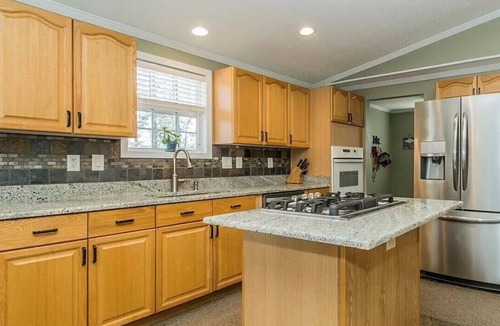 Wise House | Lakefront, Private Dock, Quiet Cove- Lake Gaston-nNew Rental as of 2024