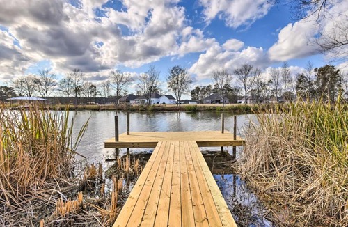 Wetumpka House | Lakefront Wetumpka Escape with Furnished Deck!