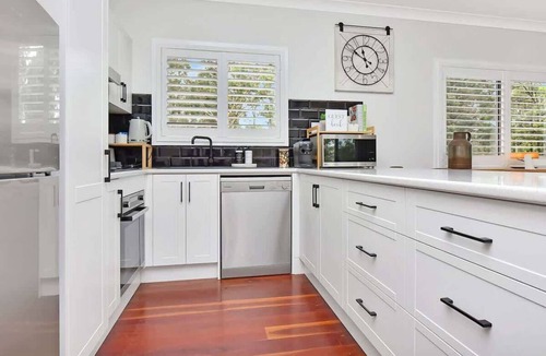Allandale House | Lamp Estate