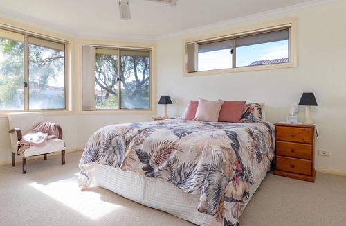 Tuncurry House | Large family home with plenty of room for everyone to relax.