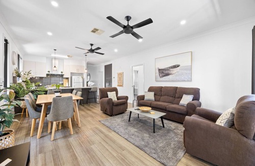 Largs Bay House | Largs Tides—Modern Stay Between Beach & Dining