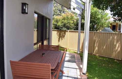 Hat Head House | Lazy Choose-Day is a delightful three-bedroom holiday home in the heart of picturesque Hat Head.
