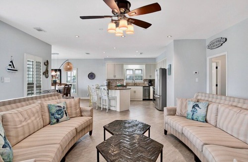 Orange Beach House | Lazy Days | Beachside 1 | Orange Beach, AL