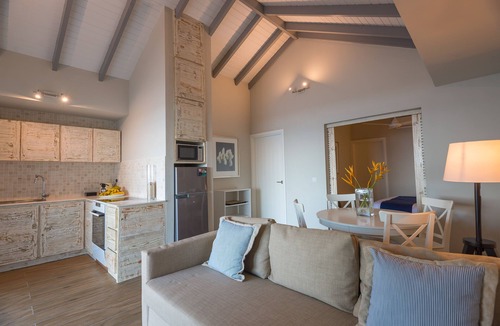 Anse Royale Apartment | Le Nautique Luxury Beachfront Apartments
