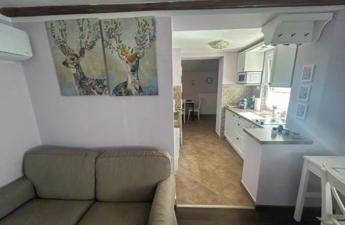 Orfu House | Levendula Kuckó - PatakLak Vendégház