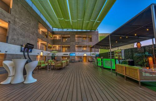 NoHo Arts District Hotel | Lexen Hotel - North Hollywood Near Universal Studios