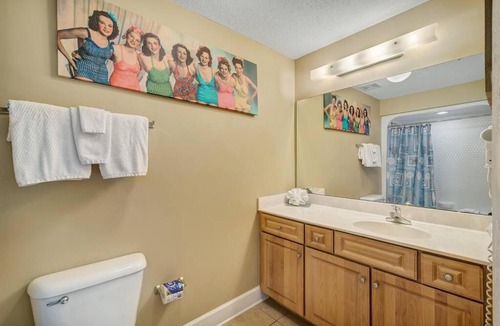 Orange Beach Apartment | Lighthouse on the Bay 2213 - Large Pet Friendly Condo-Inquire for Boat Slip