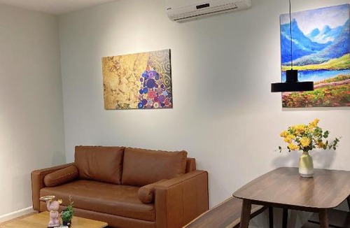 Hai Ba Trung Apartment | Lilyshomestay