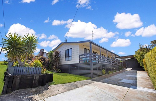 Lakes Entrance House | Livin the Dream: Perfectly equipped for your next family getaway