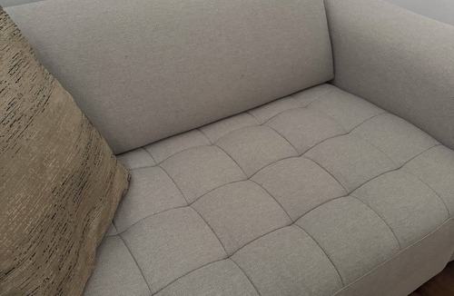 St Kilda West Apartment | Location Location Location. Everything St Kilda offers is here