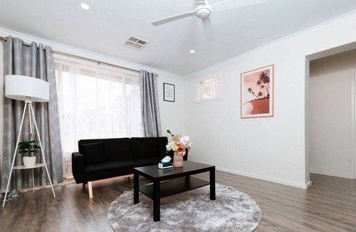 Smithfield House | Lovely House in Smithfield-New Property