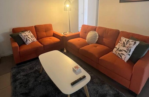 Bundaberg South Apartment | Lux in Bundy - Wifi, AC, Netflix and comfort