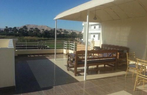 Luxor House | Luxor Star Apartments