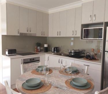 Chambers Flat Apartment | Luxurious Countryside Retreat - Visit our private apartment on our acreage property!