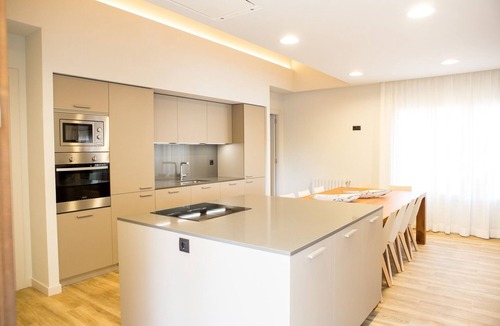 Santa Eulalia de Roncana House | Luxurious house with 5,000 m² of garden. Pool, air conditioning and barbecue.