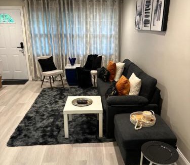 Vauxhall Villa | Luxurious, newly renovated retreat