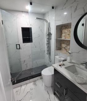 Cambridge Apartment | LUXURY 2-BEDROOMS UNIT WITH WIFI, LDR & PARKING.