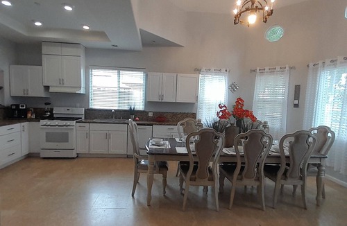 Hermosa Village House | Luxury 6Bd/6Ba Game R Jacuzzi tub Disney Convention C 5Min.nnnnnnnnnnnnnnnnnnn