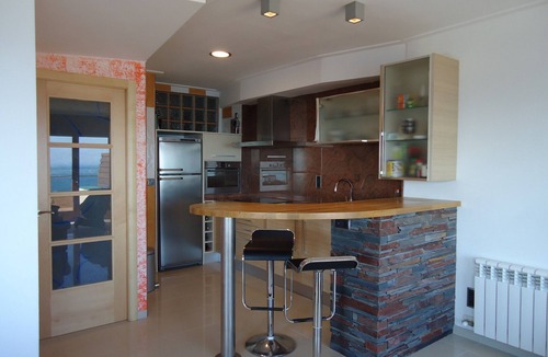 Llanca Apartment | Luxury apartment, with excellent views of the sea. 'Ideal relax and family'
