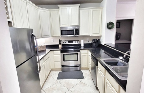 Tuscaloosa Condo | Luxury Condo, located within walking distance of Bryant-Denny Stadium