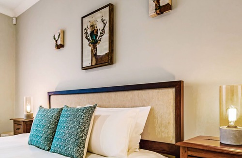 Ravensbourne House | Luxury family holiday retreat in the mountains amongst nature and forest