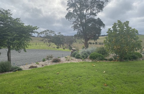 Greendale House | Luxury Modern Farm stay with Country Living