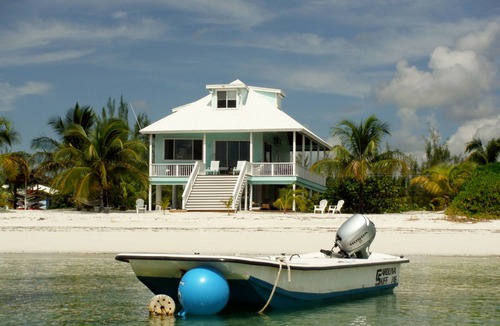 Cherokee House | Luxury Oceanfront with HOT TUB - BOAT, kayaks, paddleboards included -PARADISE!