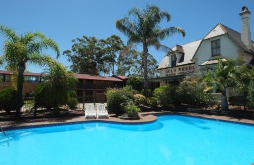 Campbelltown Hotel | Maclin Lodge Motel