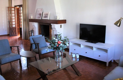 Miraflores del Palo Ski Chalet | Magnificent villa in Málaga city with capacity for 9 people