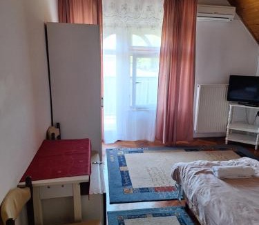 Harkany Bed & Breakfast | Magyar Csárda és Vendégház