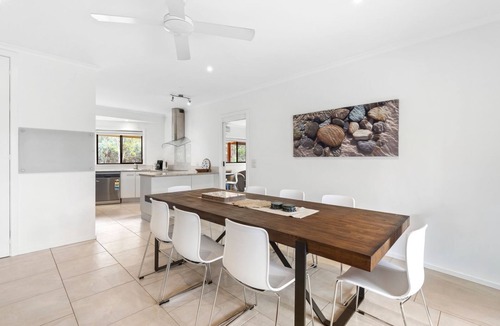 Mansfield House | Mansfield Vista House - 5 Bedrooms - Mansfield