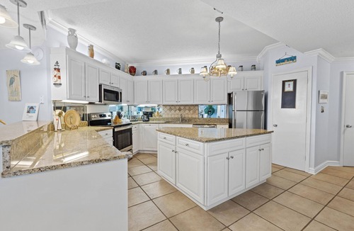 Orange Beach Condo | March-May LOWER RATES NOW*Romar House unit 704A*3BR/2BA BEACHFRONT CONDO