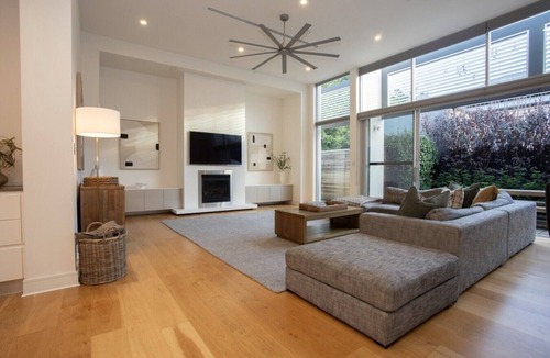 North Adelaide Villa | Margaret House | Elegant City-Fringe Escape