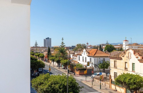 Ciudad Jardin House | MARIA TUBAU - Cozy apartment in Malaga - Free Wi-Fi.