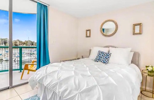 South Pensacola Hotel | Martinique 303