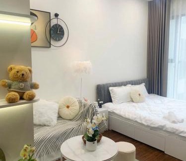 Gia Lam Apartment | Masteri Waterfront Homestay