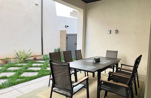 Irvine House | Mid-Century Modern 3BR in Great park Irvine