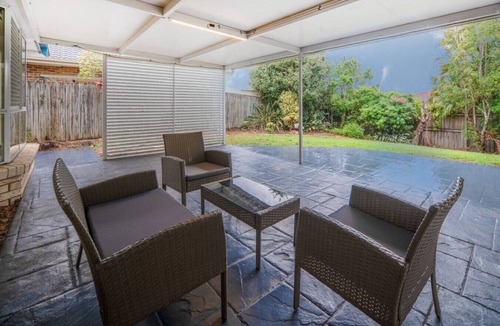 Calamvale House | Modern 5BR Family Retreat Comfort in Calamvale