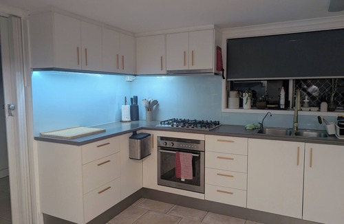 Annerley House | Modern and cozy 1-bedroom retreat