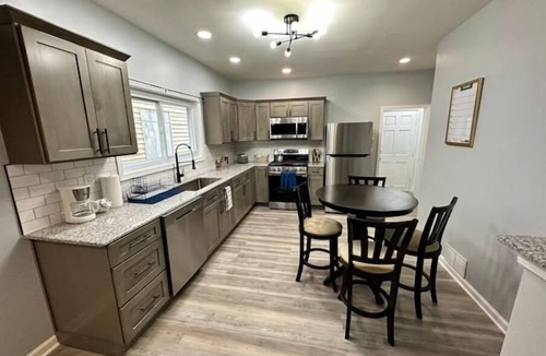 Buffalo Apartment | Modern Buffalo Retreat 1 bd 1 bath