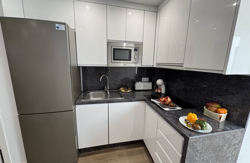 Distrito Sur Apartment | Modern first floor apartment