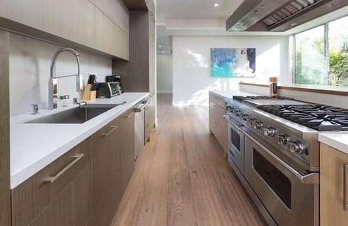 Melrose Villa | Modern Melrose Luxury Villa High Ceilings - 5 BDR
