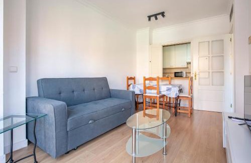 Rejas Apartment | Moderno Piso frente a Plenilunio Zona IFEMA