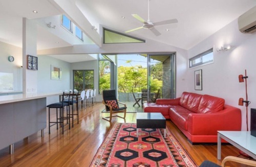 Moffat Beach House | Moffat Retreat Stylish 3BR Beach Home