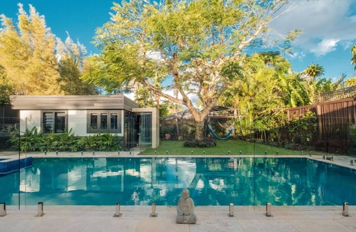 St. Lucia House | Mokum House Designer Escape with Pool Sauna